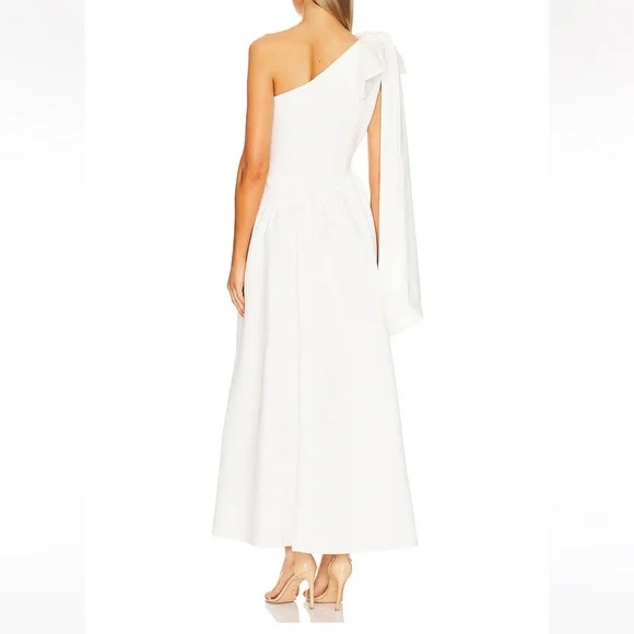 Elliatt One Shoulder White Dress - Picture 2 of 3